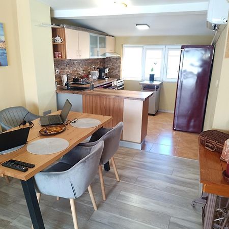 Appartement Arte Casa à Burgas Extérieur photo